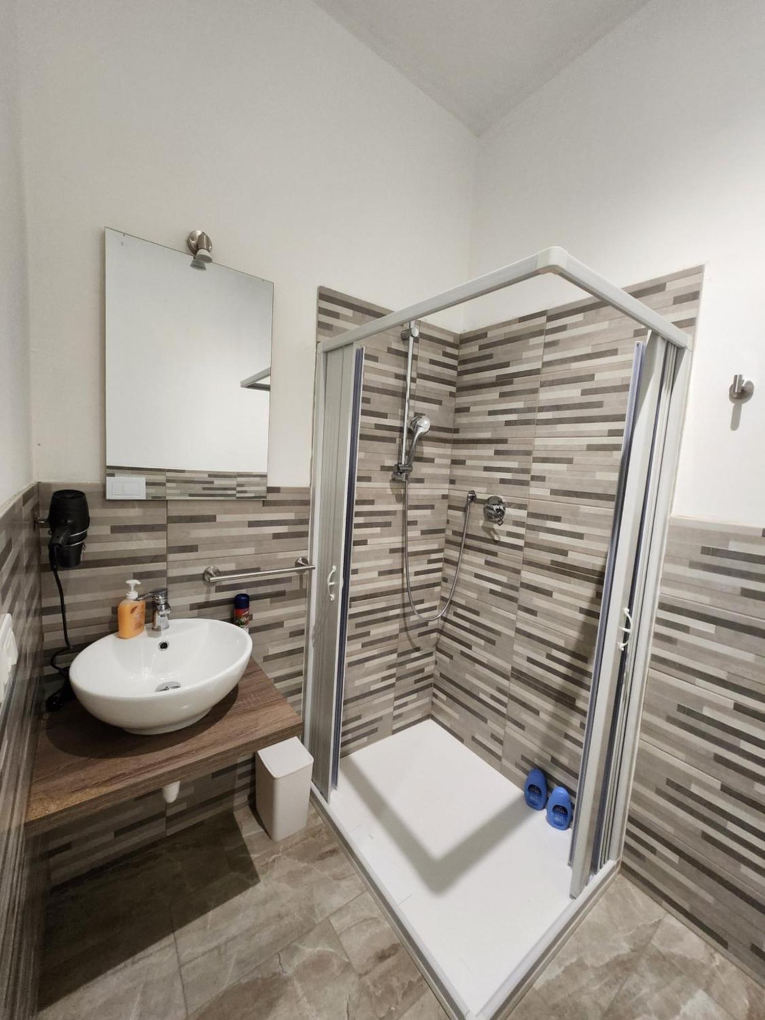 Casa Roxana Hotell Torino Eksteriør bilde
